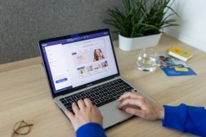 Shami IT Firm Expert SEO Specialist Working on Client Project